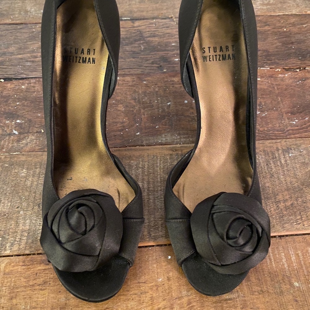 Stuart Weitzman Brown Satin Heel size 6.5